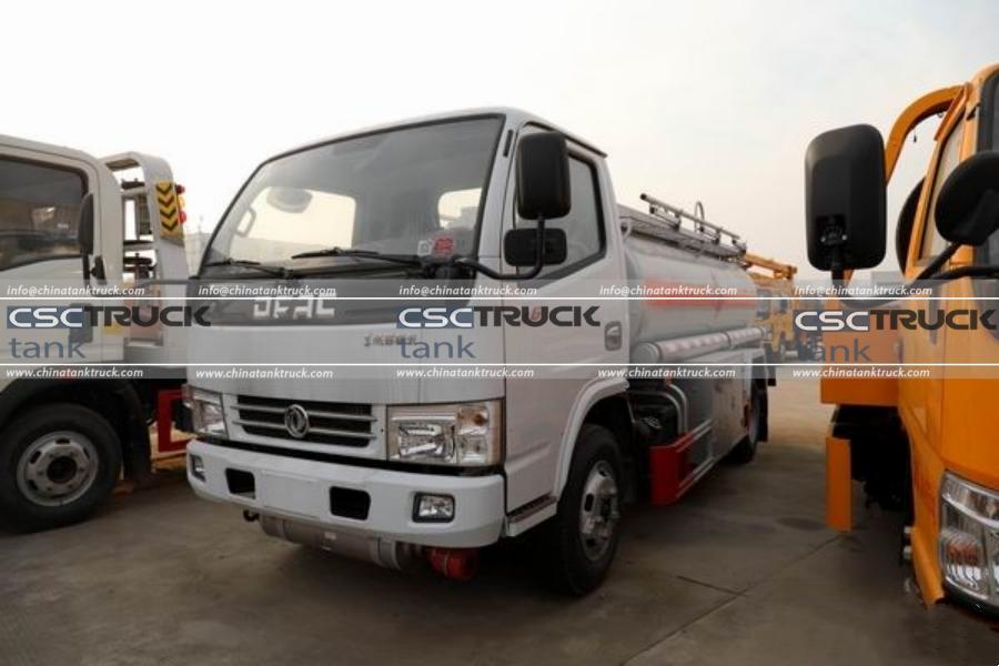 Dongfeng Duolika D6 Single-Axle 5 CBM Fuel Tanker Truck – Flexible and Versatile! (2)