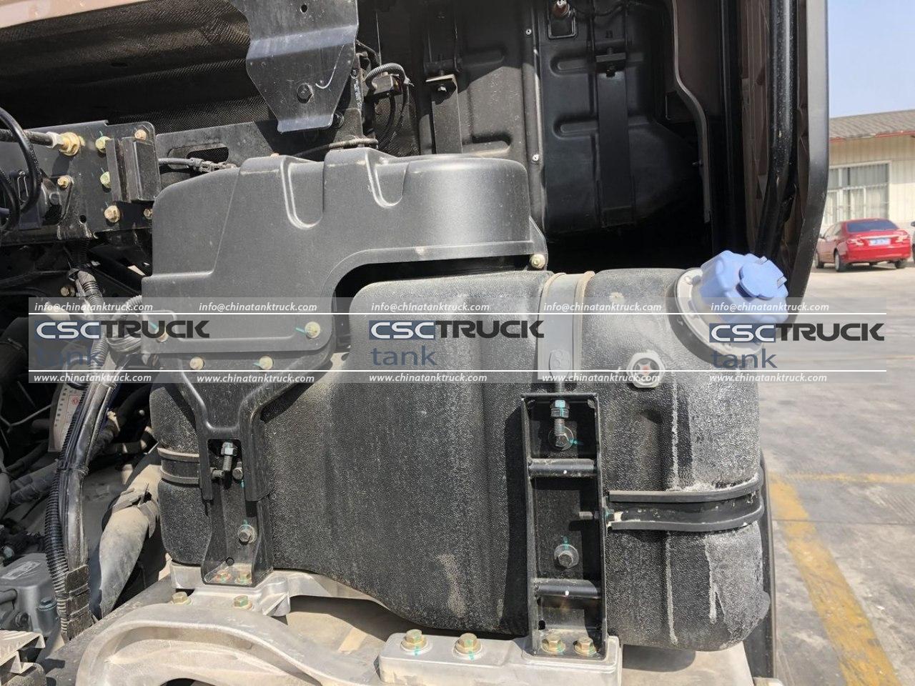 Dongfeng Tianlong KL Fuel Tanker Truck — The Eco-Friendly Choice! (14)