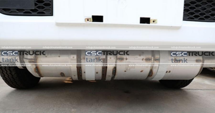 FAW 4X2 EURO VI 5 CBM Fuel Tanker Truck, Efficient and Agile! (3)