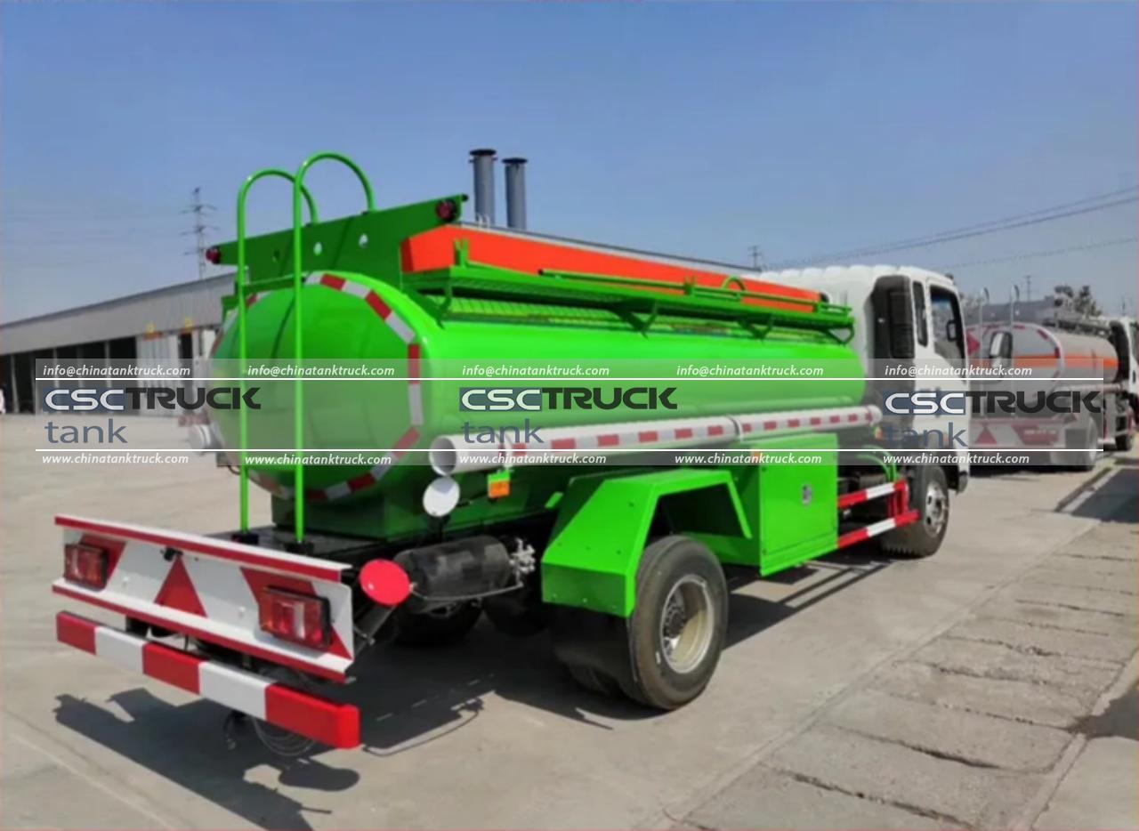 HOWO 3500 Liters Small Fuel Tanker Truck (5)
