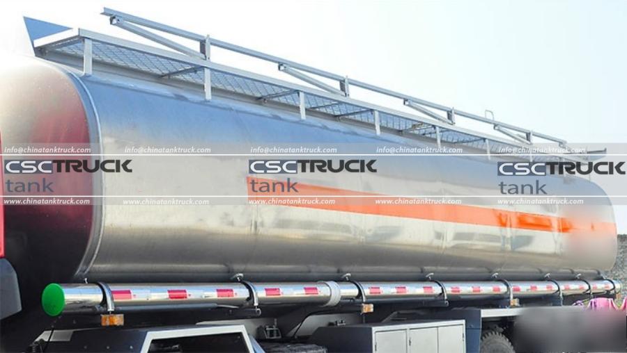 Review of the Superstructure of the FAW 8x2 23 CBM Fuel Tanker Truck (2)