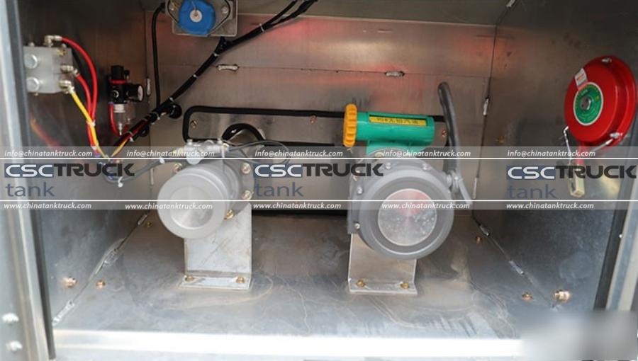 SHACMAN Wing 6 Small 3-Axle EURO VI Aluminum Oil Tanker Lorry—Lighter and More Fuel-efficient! (6)