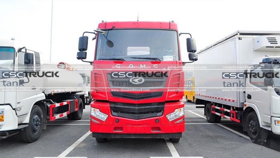 The Appearance of the CAMC Hanma Small Tri-axle Fuel Delivery Truck Review (2)