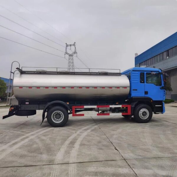 10 CBM 10 Ton Payload Milk Tank Truck (6)