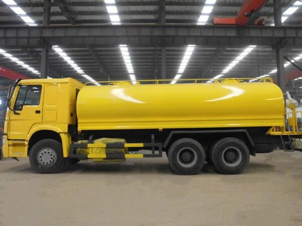 10 Wheelers 20000 Liters Water Tank Truck (2)