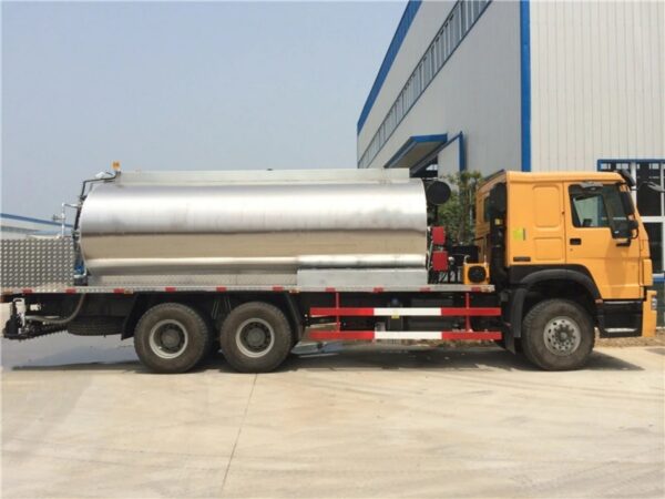 10 Wheelers Asphalt Tank Truck 18 Ton Payload (3)