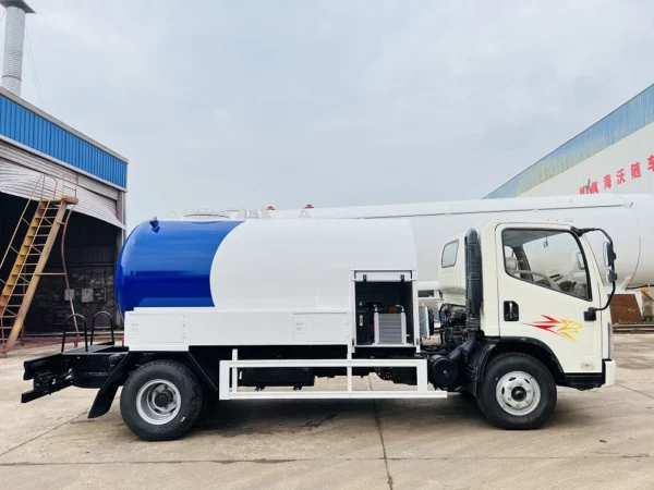 FAW 2 Ton LPG Bobtail Truck