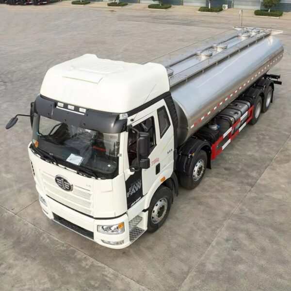 12 Wheelers 18000 Liters Milk Tanker Truck