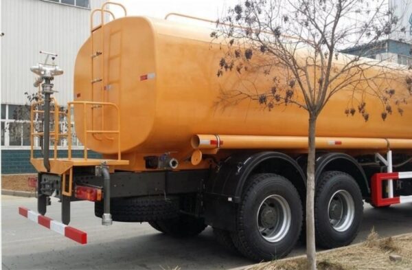 12 Wheelers 25000 Liters Water Tank Truck (4)