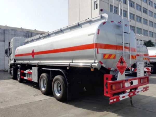 12 Wheelers 30 CBM Fuel Tank Truck (6)