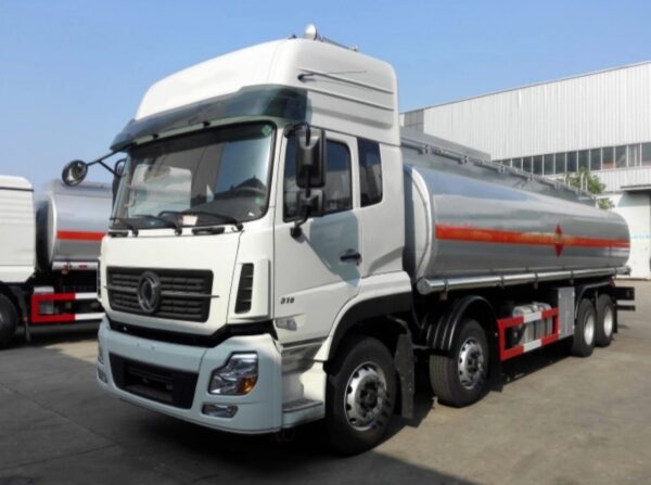 12 Wheelers 30 CBM Fuel Tank Truck