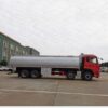 12 Wheelers 30000 Liters Chemical Tank Truck (2)