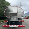 12 Wheelers 30000 Liters Milk Truck (6)