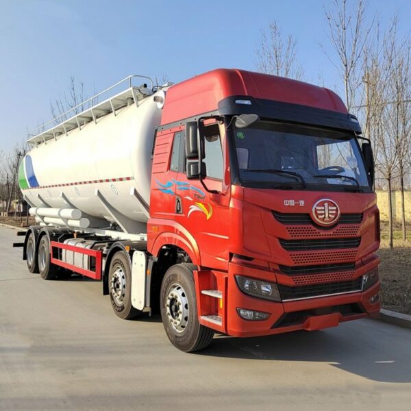 15 Ton 32CBM Pneumatic Tank Truck