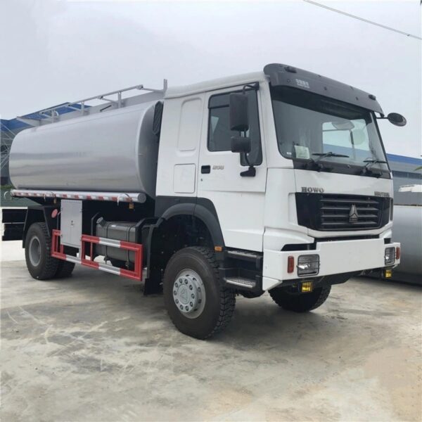 15000 Liters Crude Oil Tank Truck (2)