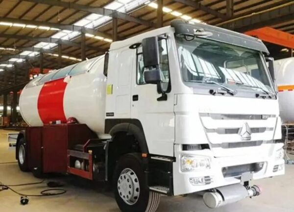 20 CBM LPG Tank Filling Truck