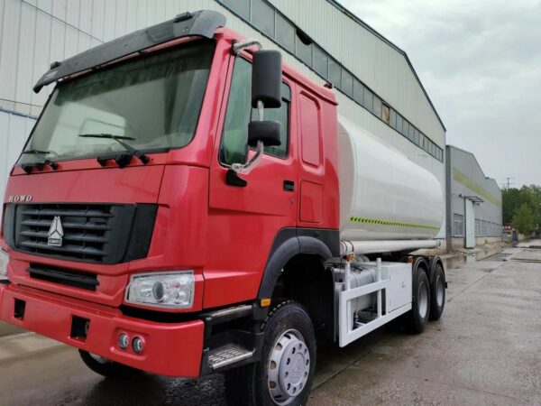 20000 Liters Crude Oil Tank Truck (2)