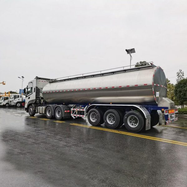 33 CBM Milk Tank Semi Trailer