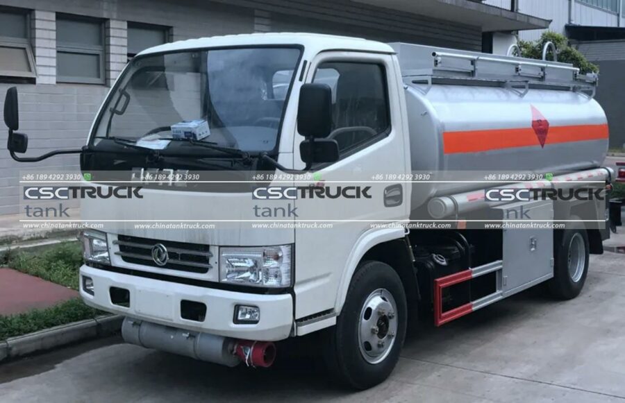 4 CBM 6 Wheelers Small Fuel Tank Truck