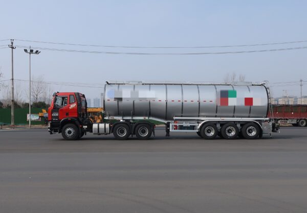 42 CBM Milk Tanker Trailer (5)