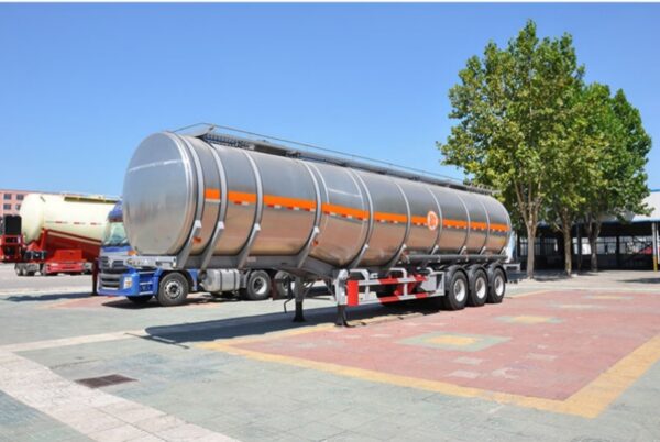 45000 Liters Fuel Tanker Semi-Trailer (4)