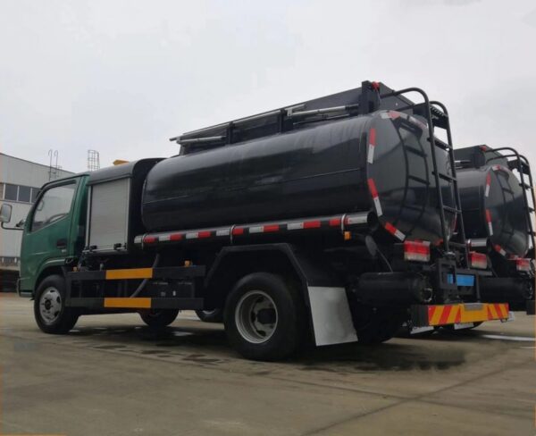 5CBM Crude Oil Tank Truck (6)