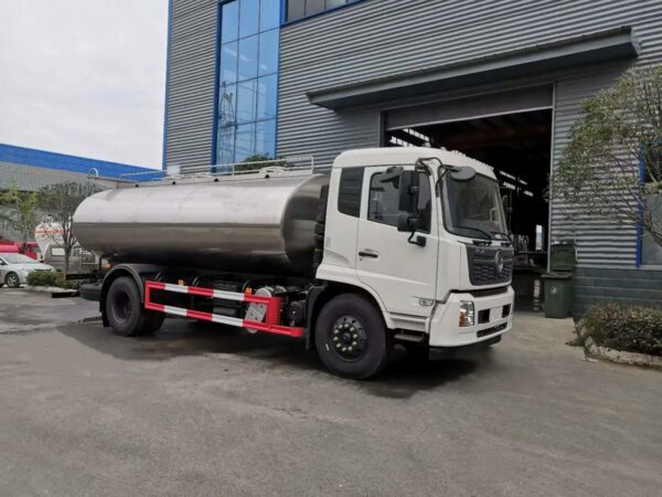 6 Wheelers 10 CBM Milk Tank Truck (3)