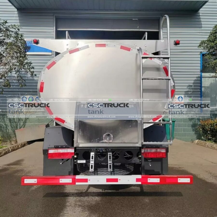 6 Wheelers 13000 Liters Milk Truck (5)