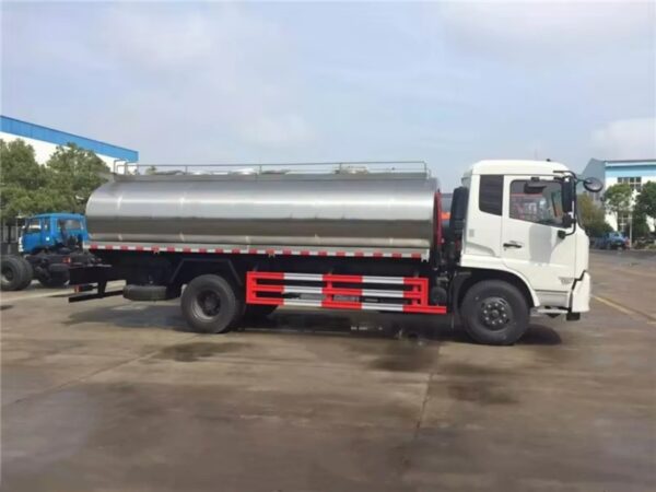 6 Wheelers 15000 Liters Milk Tanker Truck (3)