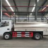 6 Wheelers 5000 Liters Milk Tanker Truck (3)