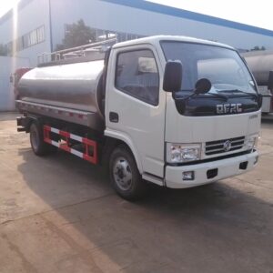 6 Wheelers 6 CBM Milk Tanker Truck