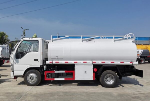 6000L fuel tank truck (2)