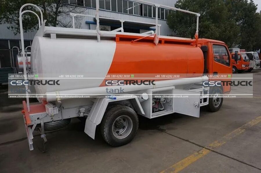 6CBM Diesel Refueling Tank Truck (5)