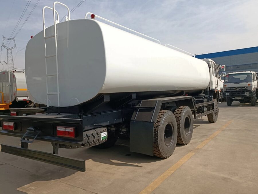 6x6 25000 Liters Water Tanker Truck (5)