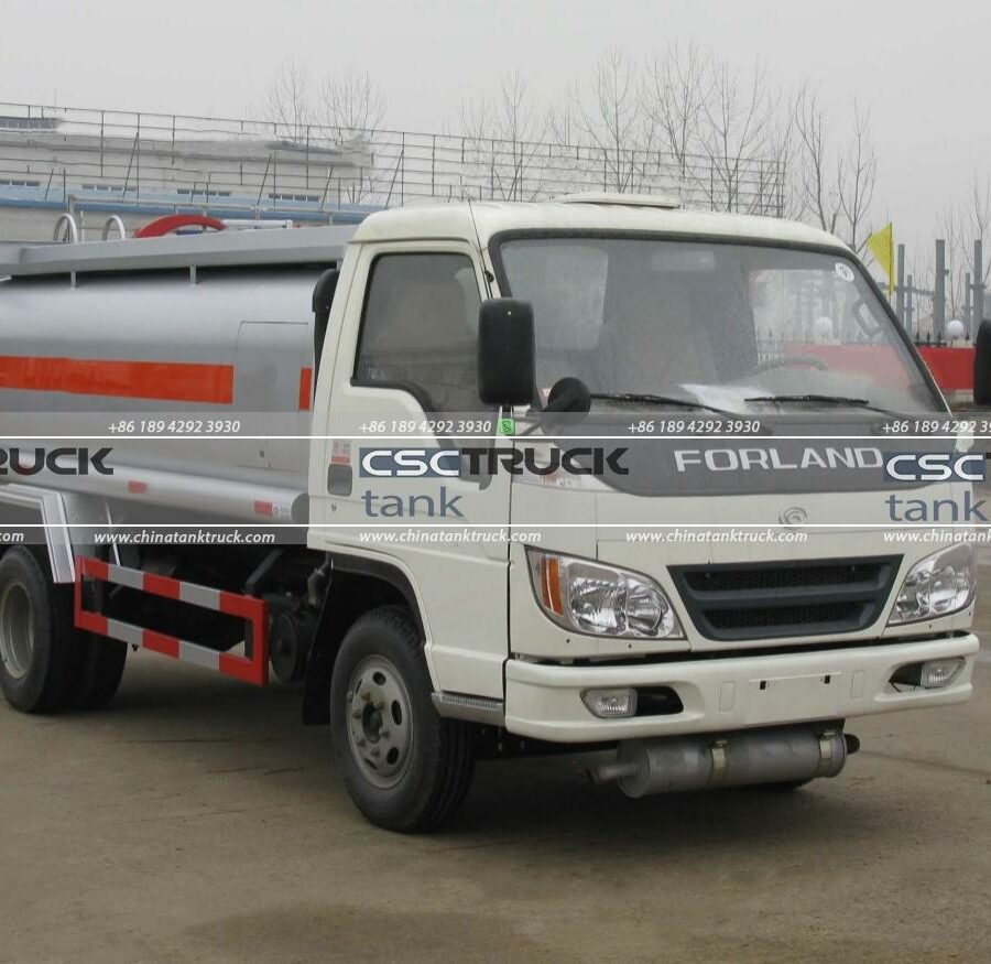 8000 Liters Oil Tank Refueling Truck (2)