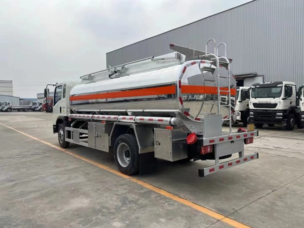 Crude Oil Tank Truck