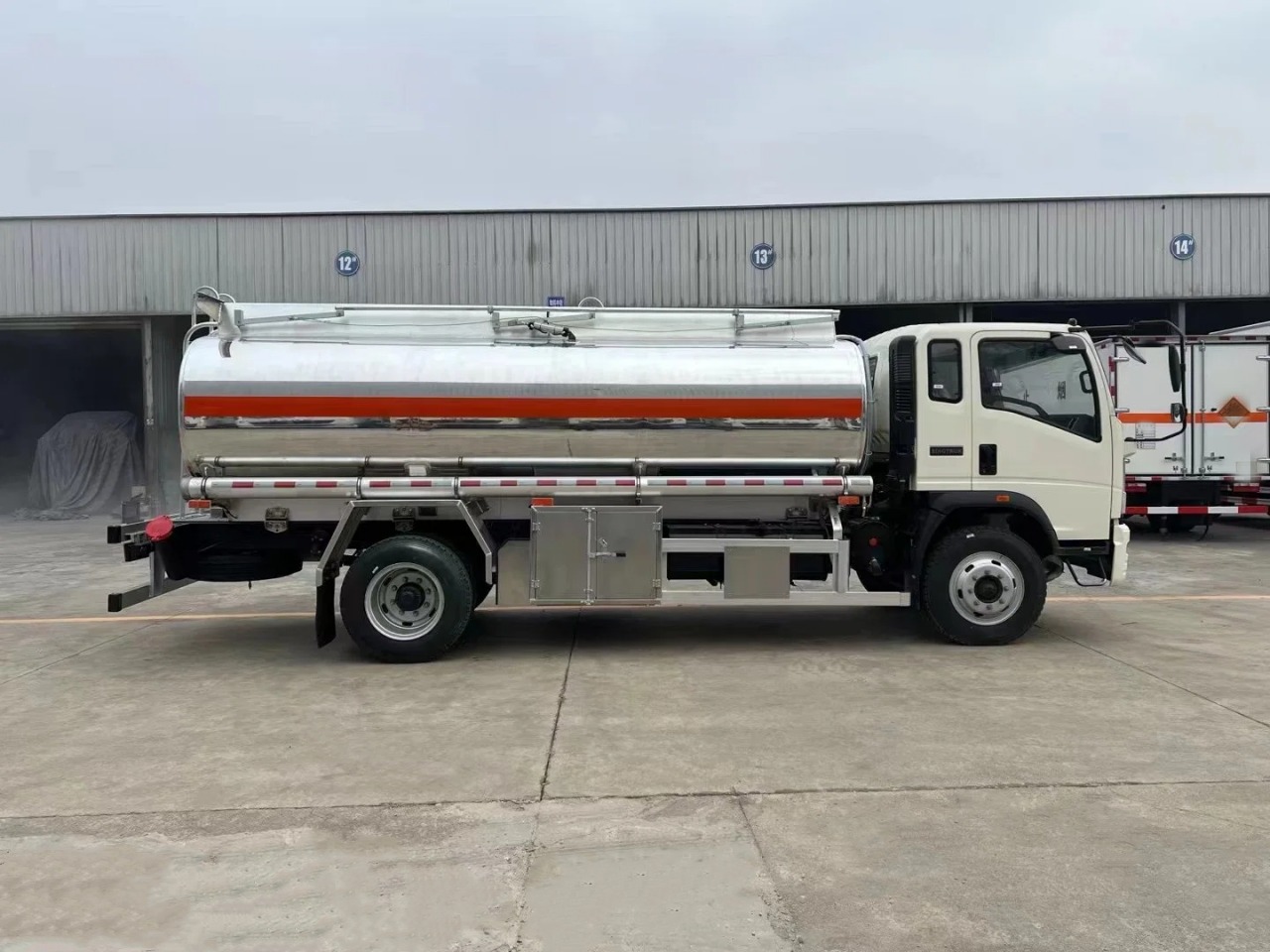 Crude Oil Tank Truck (3)