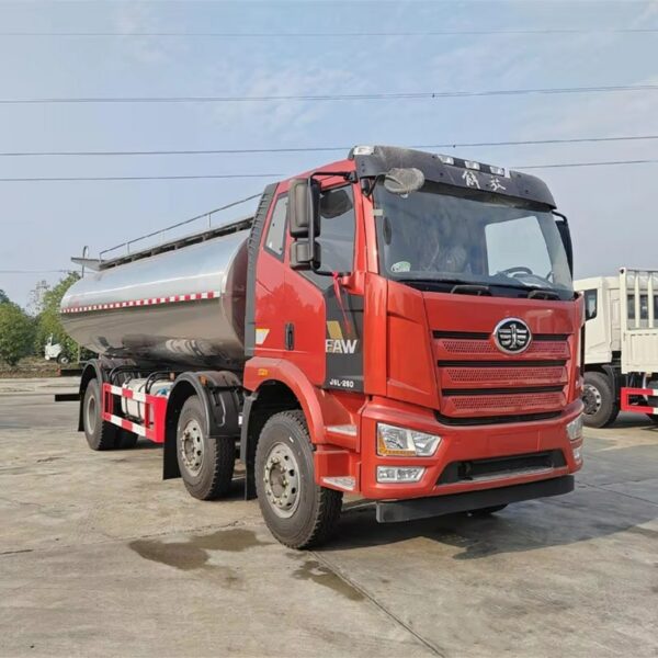 FAW 20000 Liters Milk Tanker Truck (2)