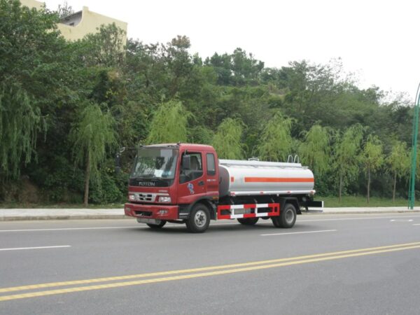 FOTON 16 CBM Fuel Delivery Truck (2)