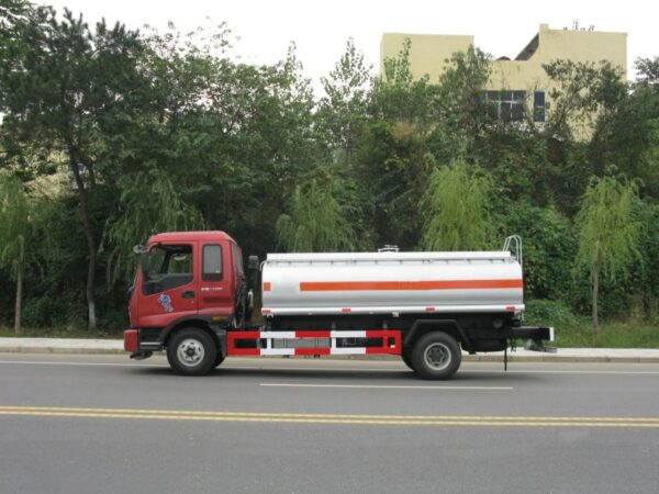 FOTON 16 CBM Fuel Delivery Truck (5)