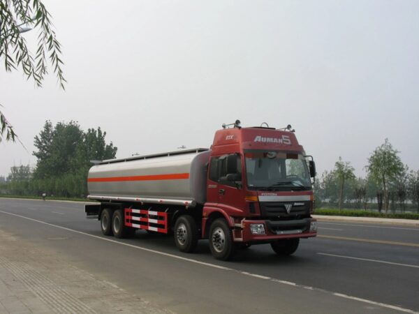 FOTON Auman5 30,000 Liters Fuel Refueling Truck (2)