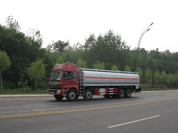 FOTON Auman5 30,000 Liters Fuel Refueling Truck (3)