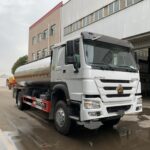 HOWO 10 CBM Milk Tank Truck (3)