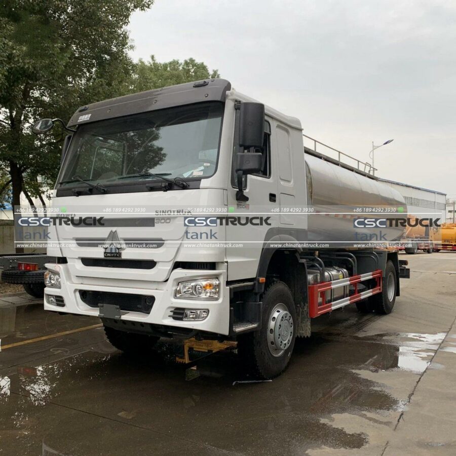 HOWO 10 CBM Milk Tank Truck