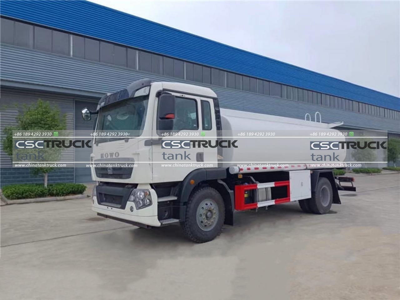 HOWO 10000 Liters Fuel Tank Truck