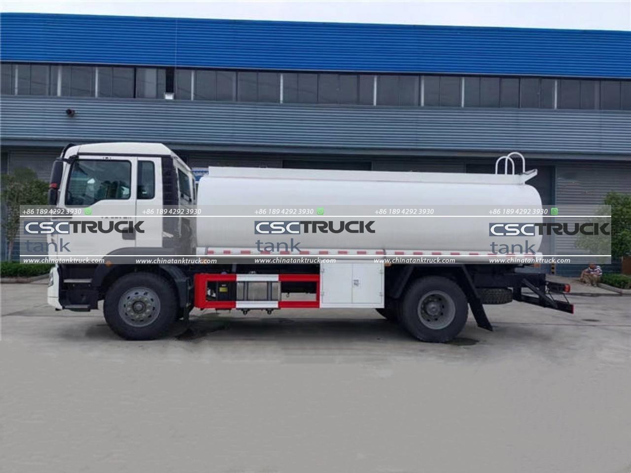 HOWO 10000 Liters Fuel Tank Truck (4)