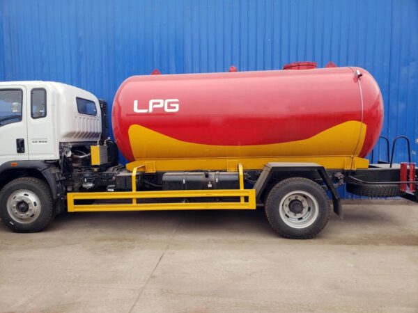 HOWO 15 CBM LPG Transport Truck (4)