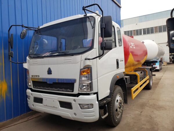 HOWO 15 CBM LPG Transport Truck