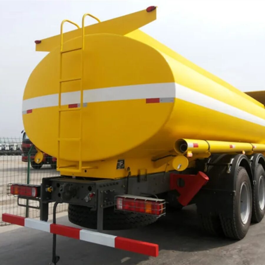 HOWO 18000 Liters Mobile Fuel Truck (2)