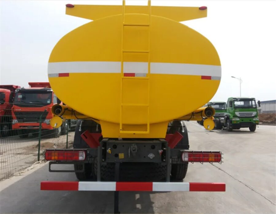 HOWO 18000 Liters Mobile Fuel Truck (3)